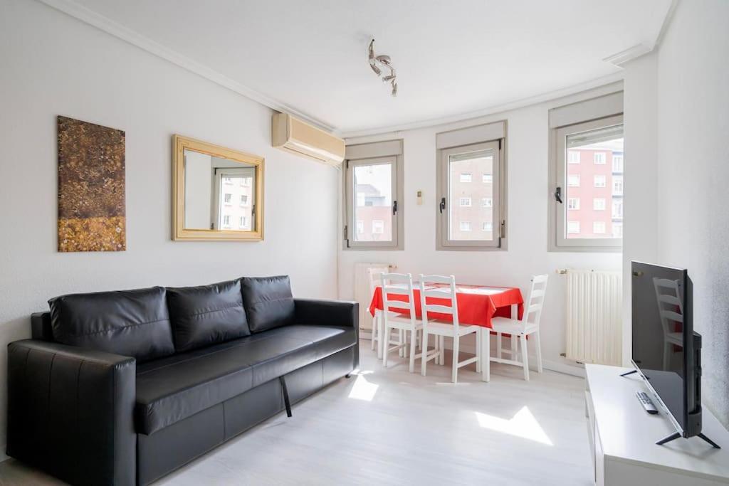 Cozy Family Apartment Tetuan/Estrecho B.M7 Madri Exterior foto